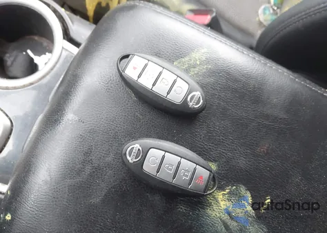 2018 Nissan Pathfinder Sv z USA, uszkodzony, nr VIN 5N1DR2MM9JC603251